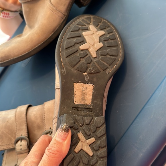 Born ankle boot grey size 9.5 - Picture 4 of 6